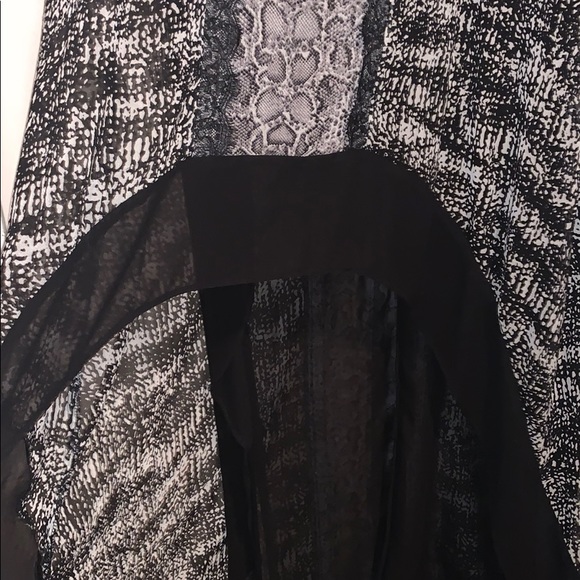 BCBG Patterned high-low dress. - Picture 3 of 5